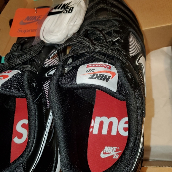Authentic Sb Supreme Gato. Send offers - Picture 9 of 9